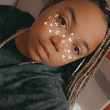 Late last year I decided to paint a jar of pickles in oils. "Pickles" 8x10.  Oil