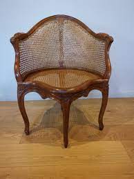 The design toscano louis xv fauteuil de bureau chair is a unique piece, and we think that it will make a bold, traditional statement in your home. A Louis Xv Fauteuil De Bureau Mid 18th Century Ref 80112