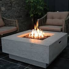 Gas Feuerstelle Raung In Grauer Betonoptik Aus Faserbeton Stein Garten Haack In 2020 Gas Feuerstelle Feuerstelle Garten Feuerstelle