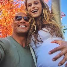 Dwayne Johnson The Rock Ist Papa Geworden Dwayne Johnson The Rock Dwayne Johnson Dwayne The Rock