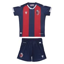 Check out our bologna fc selection for the very best in unique or custom, handmade pieces from our shops. Bolognafcstore Com Bologna Fc 1909 Official Online Store