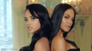 Natalia alexandra gutiérrez batista (born december 10, 1986), better known by her stage name natti natasha, is a dominican singer and songwriter. Kuwtk Star Khloe Kardashian Puts Down Natti Natasha With Who Is This Girl Tweet