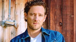 Lewis Pullman Steps Out of the Shadows