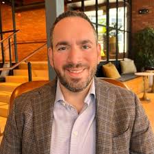 Array partners with TeamHealth to improve ED care