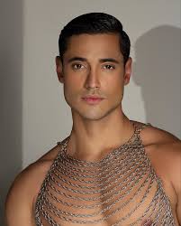 Road to the 15th @officialmisterinternational One of the strongest  contender and front-runner for the 15th Mister International from Venezuela  Comeback stronger! The 27 years old, stands 188 cm tall, WILLIAM MANUEL  BADELL