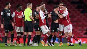 Mikel arteta hopes granit xhaka will stay with arsenal as the new manager looks to. Evra Verrat Als Henry Xhaka Sah Schaltete Er Den Fernseher Wieder Aus