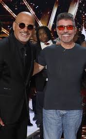 Simon Cowell and Howie Mandel on Americas Got Talent