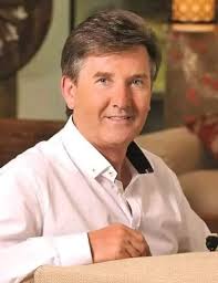 I would liked to have met Doy I've always loved his smooth beautiful voice.  He wrote this song after his wife died.