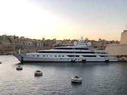 Vijay vittal mallya (born 18 december 1955) is an indian businessman and former member of parliament (rajya sabha). Indian Empress Crew Recovers 1 Million In Salaries Yacht Harbour
