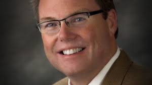 Vanguard University hopes for 'better days' with new president