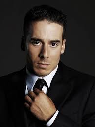 Come on, we have revealed some authentic and valuable information for you. Kirk Acevedo