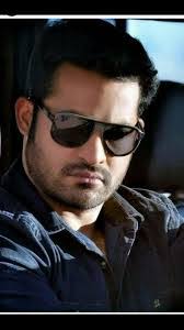 Anna Sidhu's Instagram, Twitter & Facebook