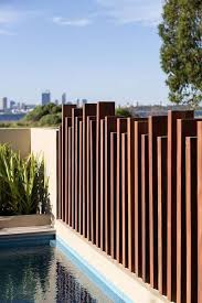 13 Neueste Und Elegante Schmiedeeisen Pool Zaun Ideen 13 Neueste Und Elegante Schmiedeeisen Pool Zaun Ideen Modern Fence Design Backyard Fences Fence Design