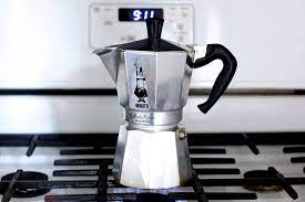 Coffee beans last longer than ground coffee because there is less surface area exposed to the a blade coffee grinder (or coffee mill) consists of a reservoir to hold coffee beans that have a who might want a blade grinder? Stovetop Americanos Smitten Kitchen