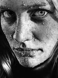 Draw a big circle in the center of your. 25 Beautiful And Realisitc Face Drawings From Around The World