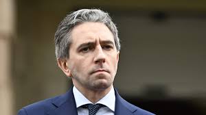 Irish government eyes snap election to seize