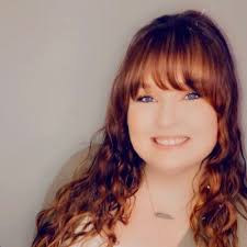 Alyssa Ferrer (@lyssimariee)