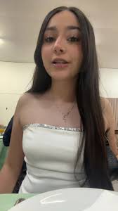 Instagram De Lara Cooper