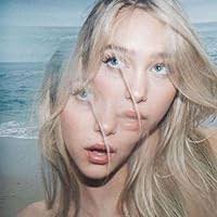 Aurora Darling's Instagram, Twitter & Facebook