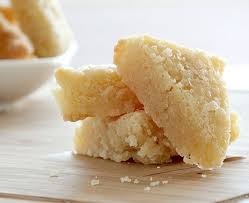 Boterkoek Ist Ein Traditionelles Hollandisches Geback Lecker Und Saftig Passend Zu Kaffee Oder Tee Uberzeugen Sie Sich S Lecker Hollandische Rezepte Geback