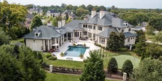 9250 Carrisbrook Ln Brentwood Tn 37027 Zillow Luxury Homes House And Home Magazine Brentwood