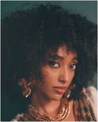 Lili Solomon (@lilisolomon)