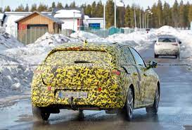 Opel astra нового покоління дебютує вже через 3 місяці. 2022 Opel Astra Spied As Ceo Reveals Details About The Upcoming Model Carscoops