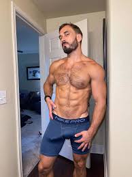 Somebody wants to come out nudes by Patious5