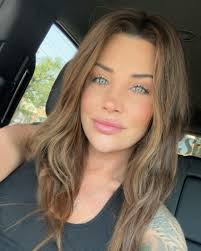 Hello. Have a nice day 😊