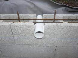les pieces a sceller sont montees avant de couler le beton construire une piscine piscine en dur piscine