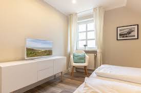 Strandstrasse 17 Wohnung 28 Sylt Ferienhauser Und Ferienwohnungen In Westerland Wenningstedt Und Keitum Appartement Verm In 2020 Wohnung Ferienwohnung Westerland