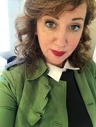 Lesa Potter's Instagram, Twitter & Facebook