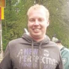 Hennecke schießt den Vogel ab