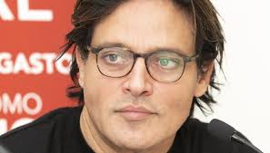 Nell'intervista ha raccontato tutta la sua storia e cosa è successo al grande fratello vip. Ecco Il Nuovo Fidanzato Di Gabriel Garko La Foto Gossip