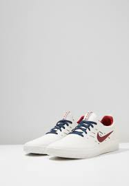 Along with more nike sb shoes, nike sb shirts, nike sb hats, nike sb socks, and more! Nike Sb Nyjah Free Joggesko Summit White Team Crimson Zalando No Nike Sb Nike Shopping