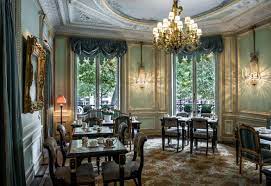 Salon de paris salɔ̃ də paʁi ), beginning in 1667 was the official art. Laduree Paris Champs Elysees