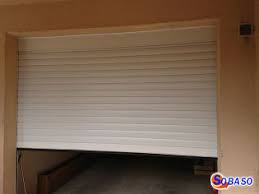 Porte De Garage Enroulable Et Sectionnelle Alu Pertuis Rideau Metallique Plein