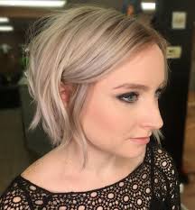 When choosing hairstyles for round faces men, you can either find them on the internet, or the best thing would be to take help from a professional barber. Long Bob Hairstyles For Thick Hair Round Face Hairstyles