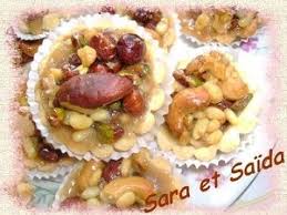 Tartelettes Aux Fruits Secs De Houria El Matbakh Afrik Cuisine Com Toute La Cuisine De L Afrique Tartelettes Aux Fruits Mini Tarte Fruits Secs