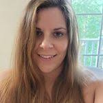 Amanda Hollenbach's Instagram, Twitter & Facebook