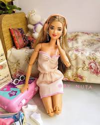 Pin By Solange Rodrigues On Barbie Dolls Fashionistas 5 In 2020 Vintage Barbie Dolls Barbie Dolls Barbie Fashion