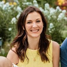 Anna Capizzi's Instagram, Twitter & Facebook