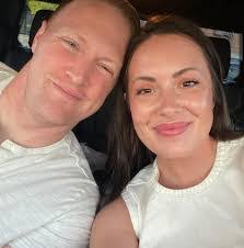 Kimberly Mucci's Instagram, Twitter & Facebook