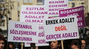 İstanbul türkiye'nin kuzeybatısında, marmara kıyısı ve boğaziçi boyunca, haliç'i de çevreleyecek şekilde kurulmuştur. Turkiye Ilk Imzacisi Oldugu Istanbul Sozlesmesinden Cumhurbaskanligi Kararnamesiyle Ayrildi Cdr8xecx Jpg Erde Und Lebens Erdeundleben Com