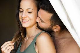 Citra juga mengingatkan agar tak berpikiran negatif. 5 Bahaya Ciuman Cupang Di Leher Nyawa Bisa Melayang