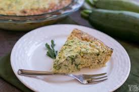 This Easy Zucchini Quiche With No Crust Only Takes 10 Minutes Of Prep Time And Only Has 6 Grams Net Carbs In An Quiche Recipes Zucchini Quiche Recipes Recipes