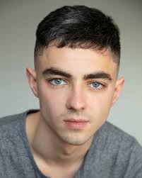 Emmet Farrell's Instagram, Twitter & Facebook