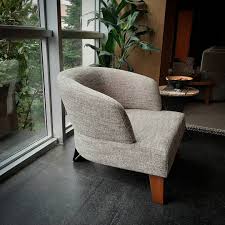 Polo Berjer Belinizi Kavrayarak Konforunuzu Arttirir Rahat Bir Oturum Saglar In 2020 Tub Chair Accent Chairs Chair