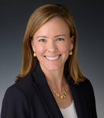 Rebecca Canton's Instagram, Twitter & Facebook