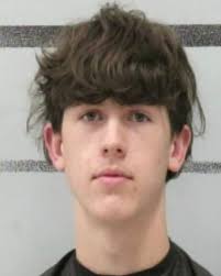 KILLIAN, ZANE JACKSON 04/06/2025 Age: 17 Charges: EVADE ARREST DET W/VEH  (ON VIEW) Arresting Agency: WPD #WolfforthPoliceDepartment  #ZaneJacksonKillian ADVERTISEMENT: While not convicted, public opinion can  be quick to judge. If you or